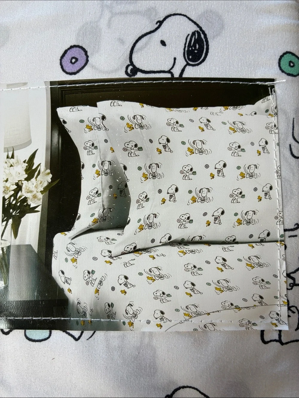 Peanuts Snoopy & Woodstock Full Sheet Set White w Purple, Teal, Yellow Accents